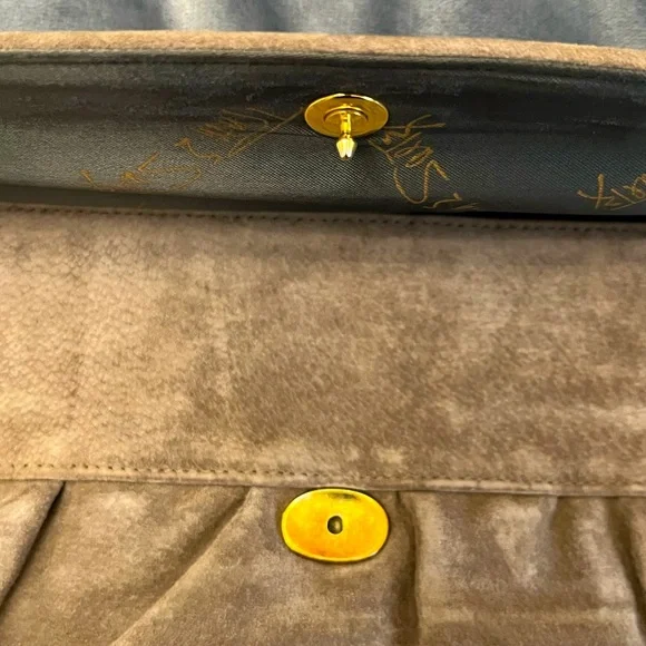 VTG Ruth Saltz Taupe/ Tan Suede Clutch with Snap Closure 13.5” x 7.5” - Picture 4 of 14